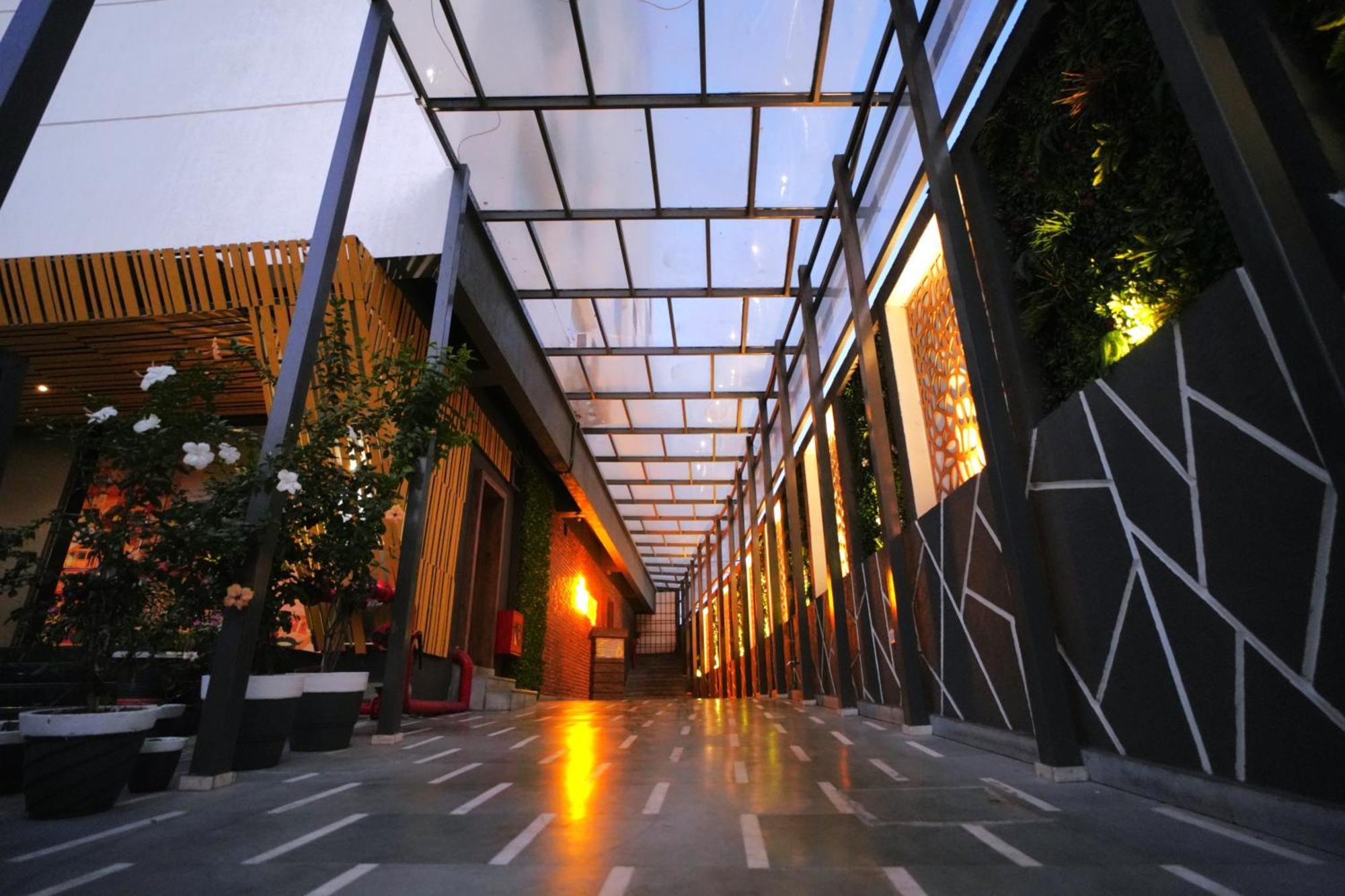 Imperial Heights Hotel Deoghar Exterior foto